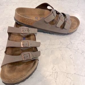 Birkenstock mocha sandals
